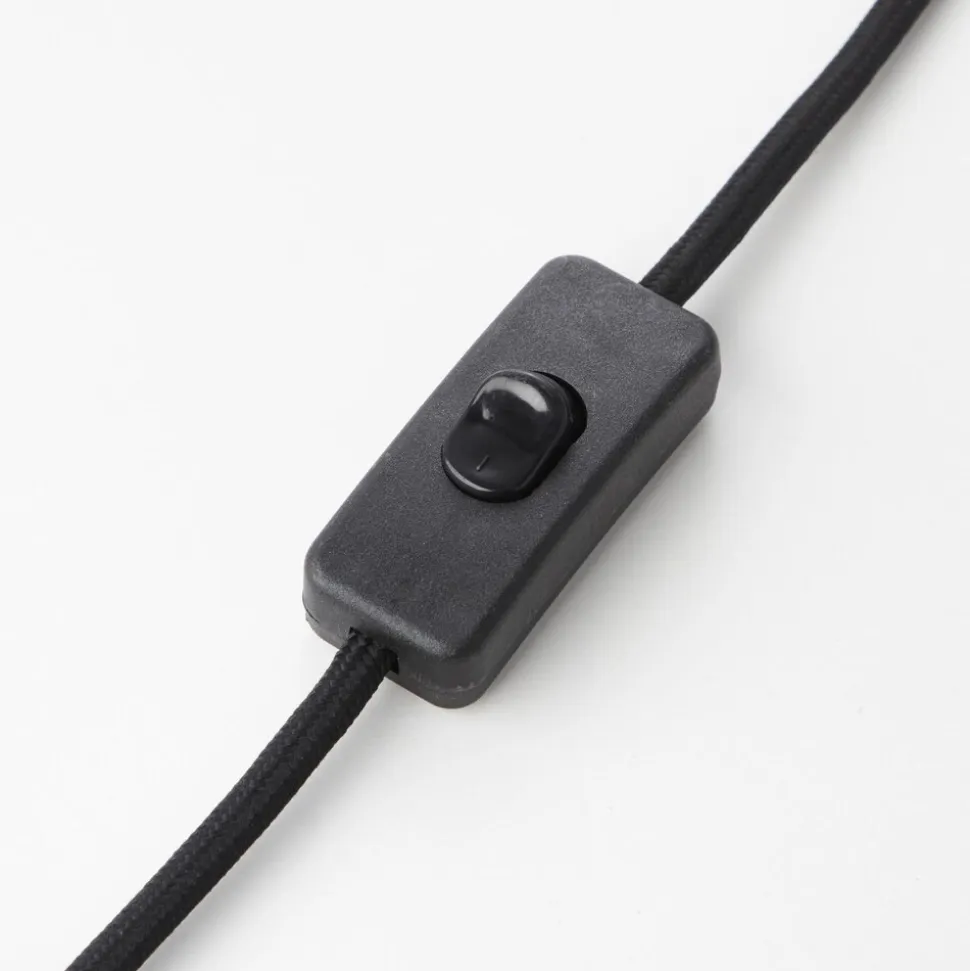 BRILLIANT Venea Tischleuchte grün matt Innenleuchten,Tischleuchten,-funktional | 1x D45, E14, 25W, geeignet für Tropfenlampen (nicht enthalten) | Mit Schnurzwischenschalter